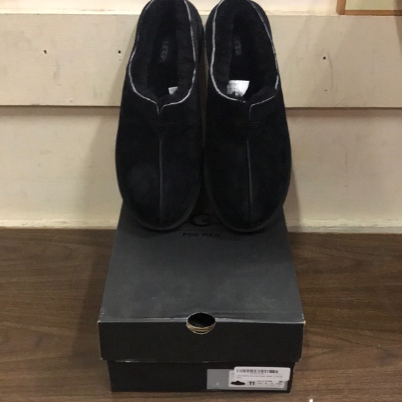 ugg men's neuman clog china tea